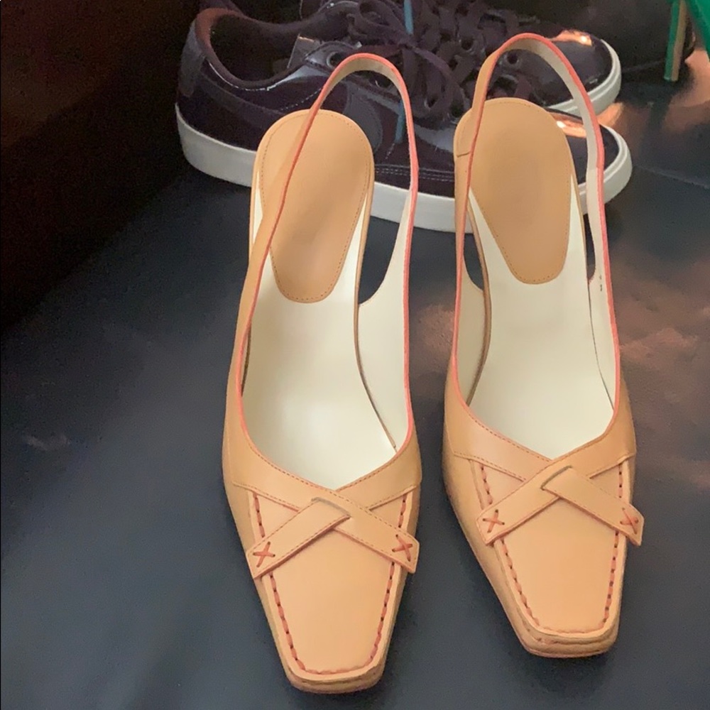 TOD’S Slingback Square Toe Heels 7.5